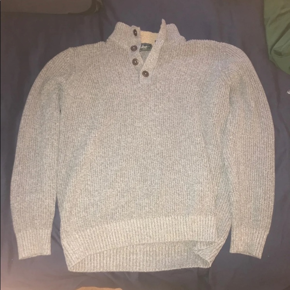 Men’s sweater